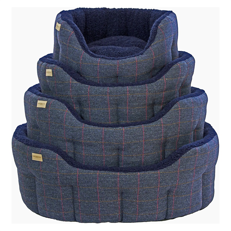 Traditional Tweed Bed Navy LARGE