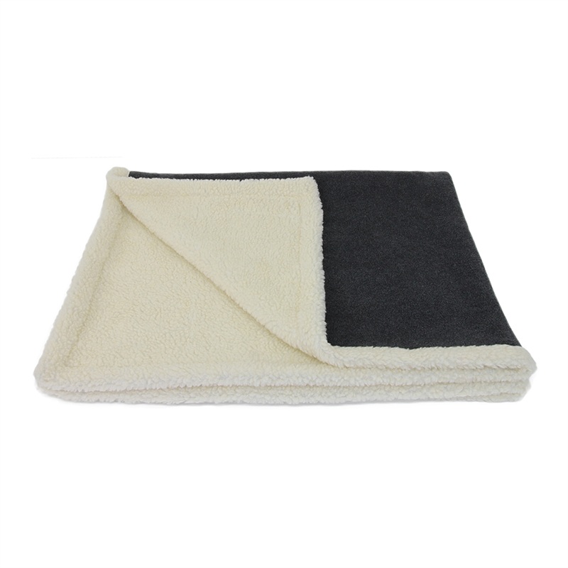 Sherpa Pet Blanket Charcoal X-LARGE